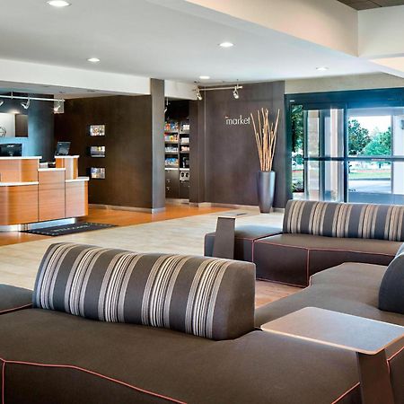 Courtyard By Marriott Dallas Arlington Entertainment District Eksteriør bilde