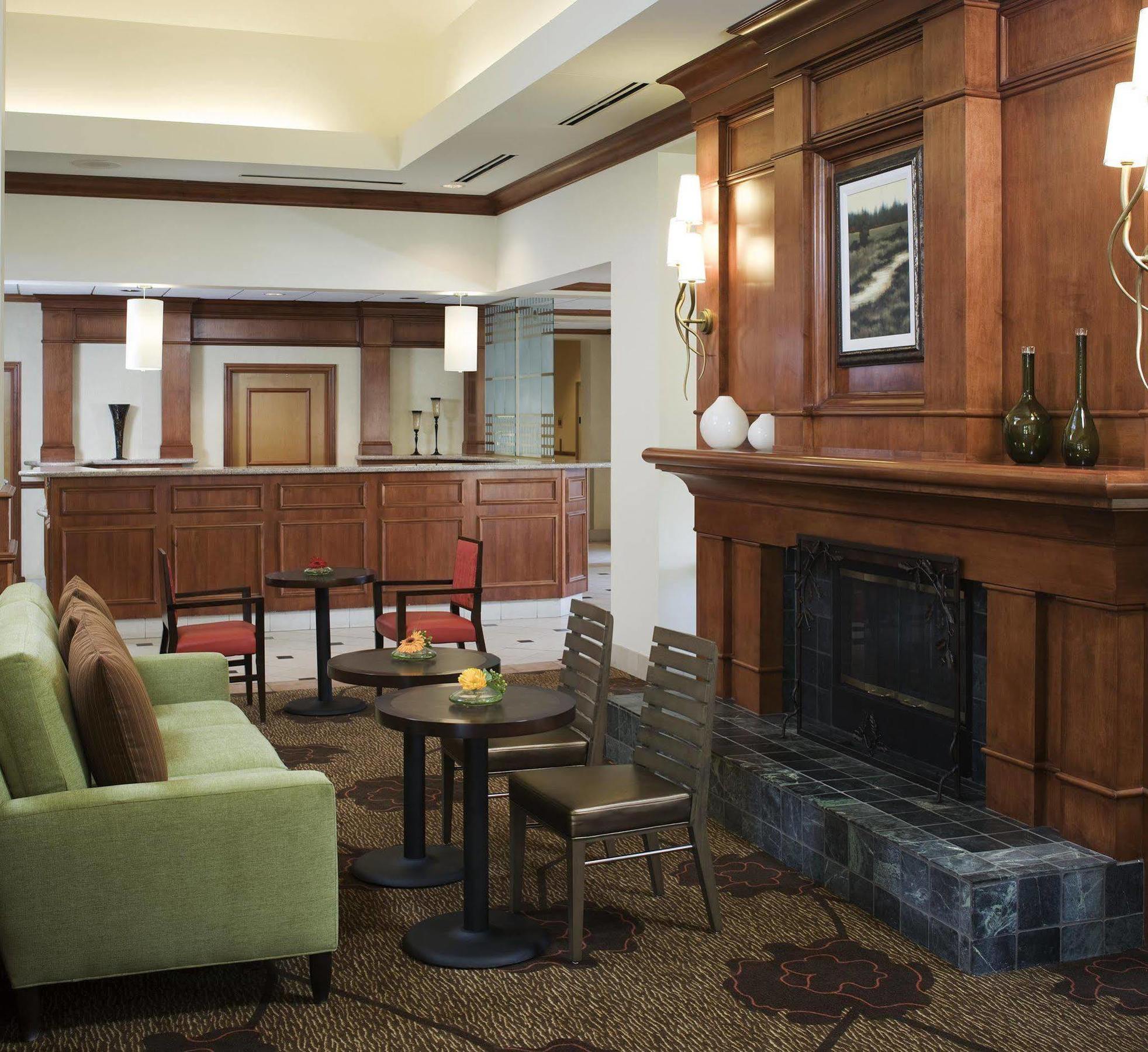 Courtyard By Marriott Dallas Arlington Entertainment District Eksteriør bilde